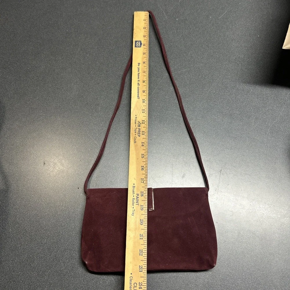 Vintage Burgundy Velvet Handbag Gold Trim Black Interior Elegant 80s 90s Classic